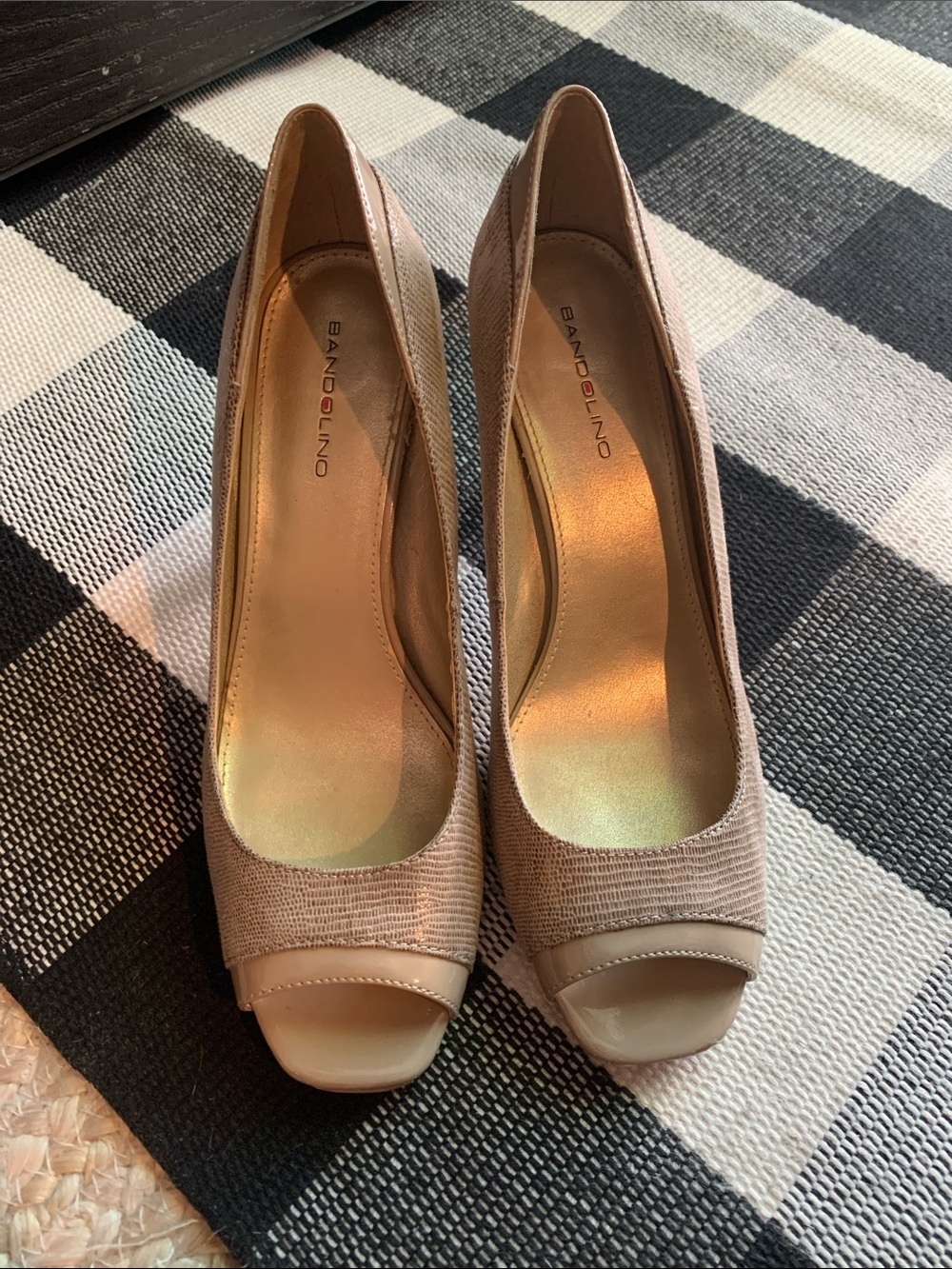 Bandolino Taupe Textured Peep-Toe Heels